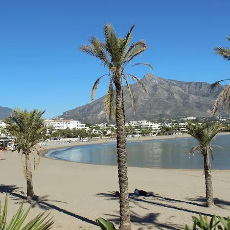 Modern 3 Bedroom In Puerto Banus Apartment *