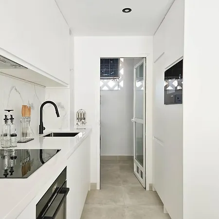 Apartment Modern 3 Bedroom In Puerto Banus *